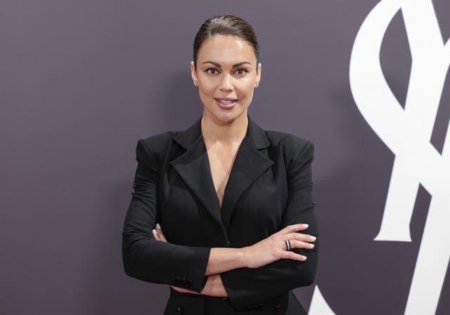 lara alvarez