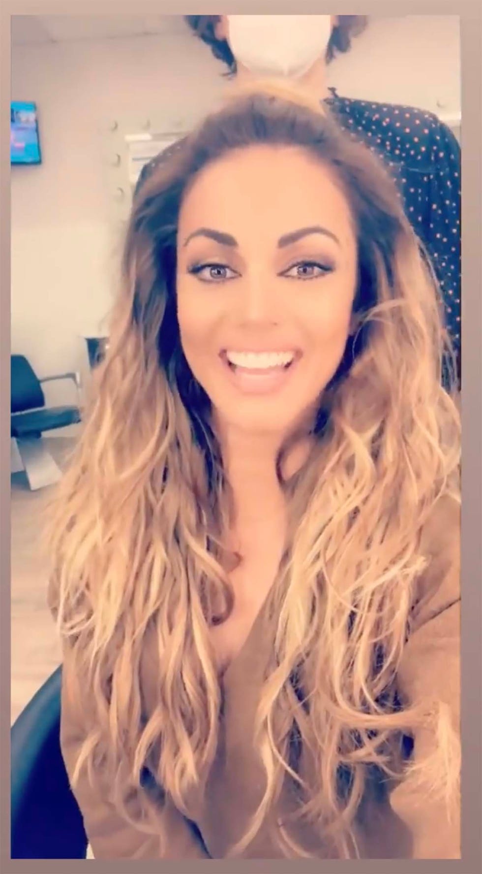 lara alvarez pelu
