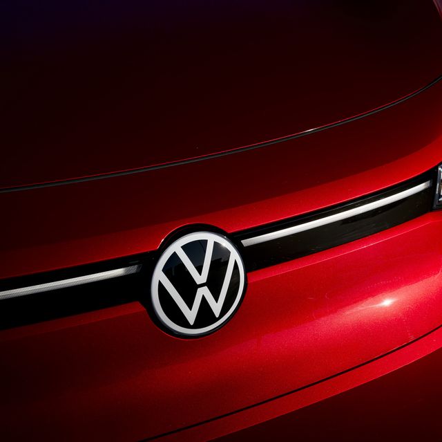 VW Dealer Apologizes for Racial Slur Found on Oil Change Stickers