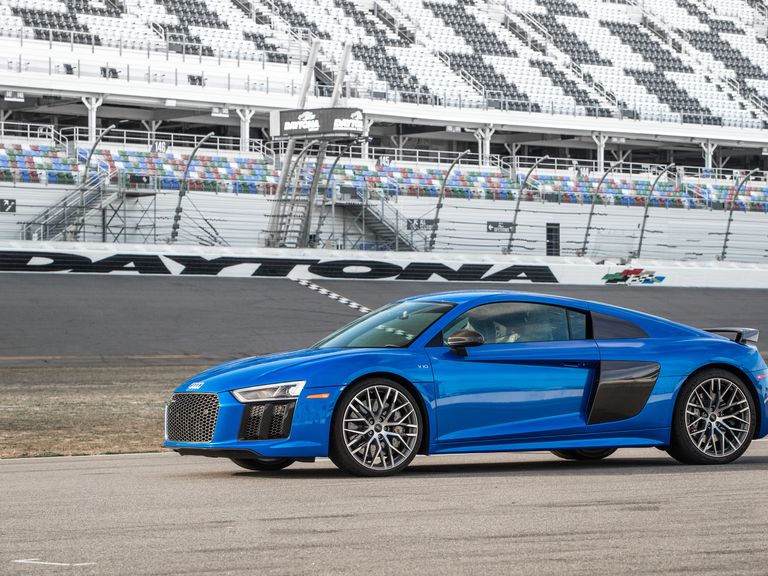 2018 Audi R8 Review, Pricing, and Specs
