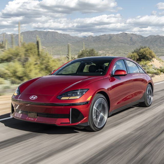 Best Electric Vehicles of 2023 and 2024 - Top-Rated EVs