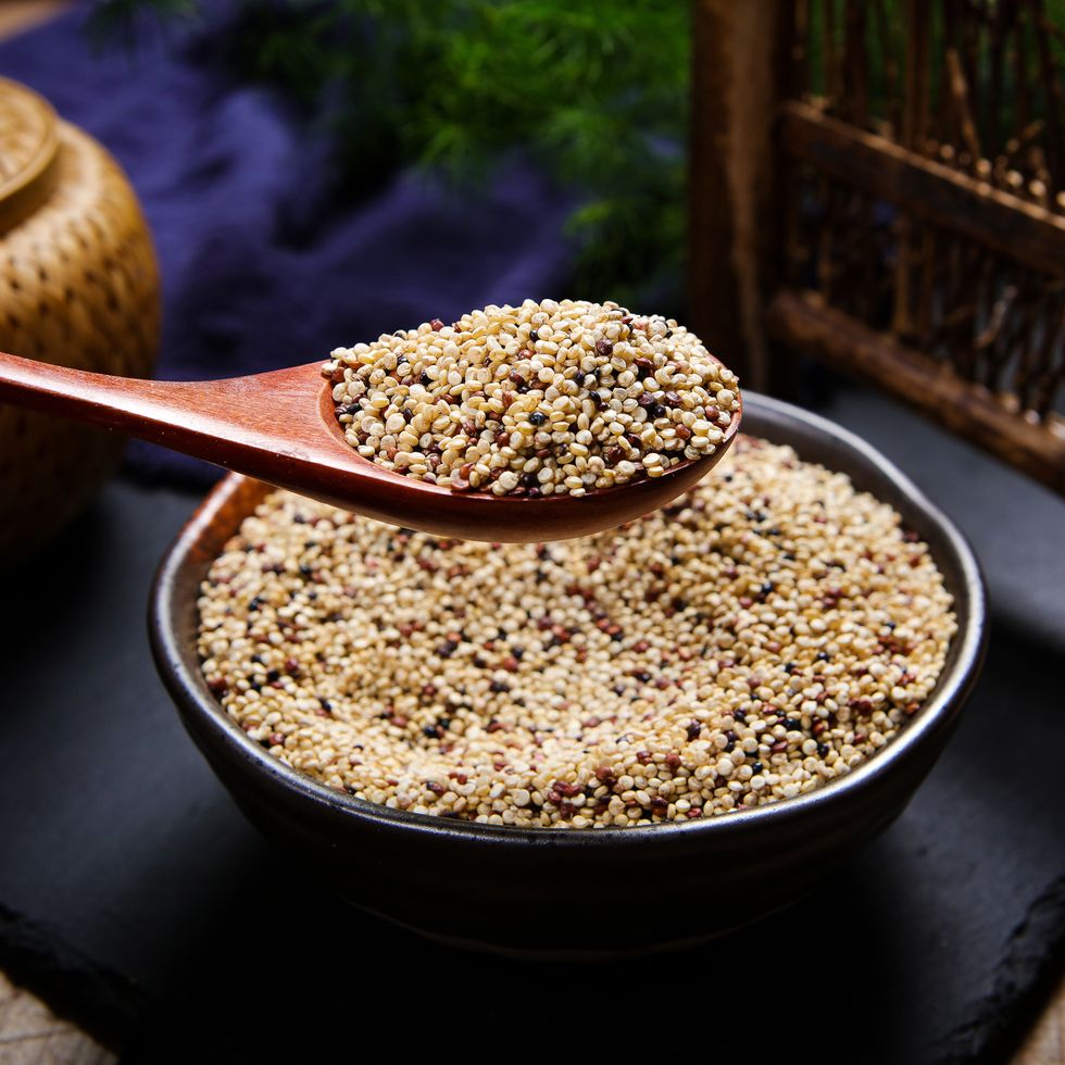 a large number of trichromatic quinoa