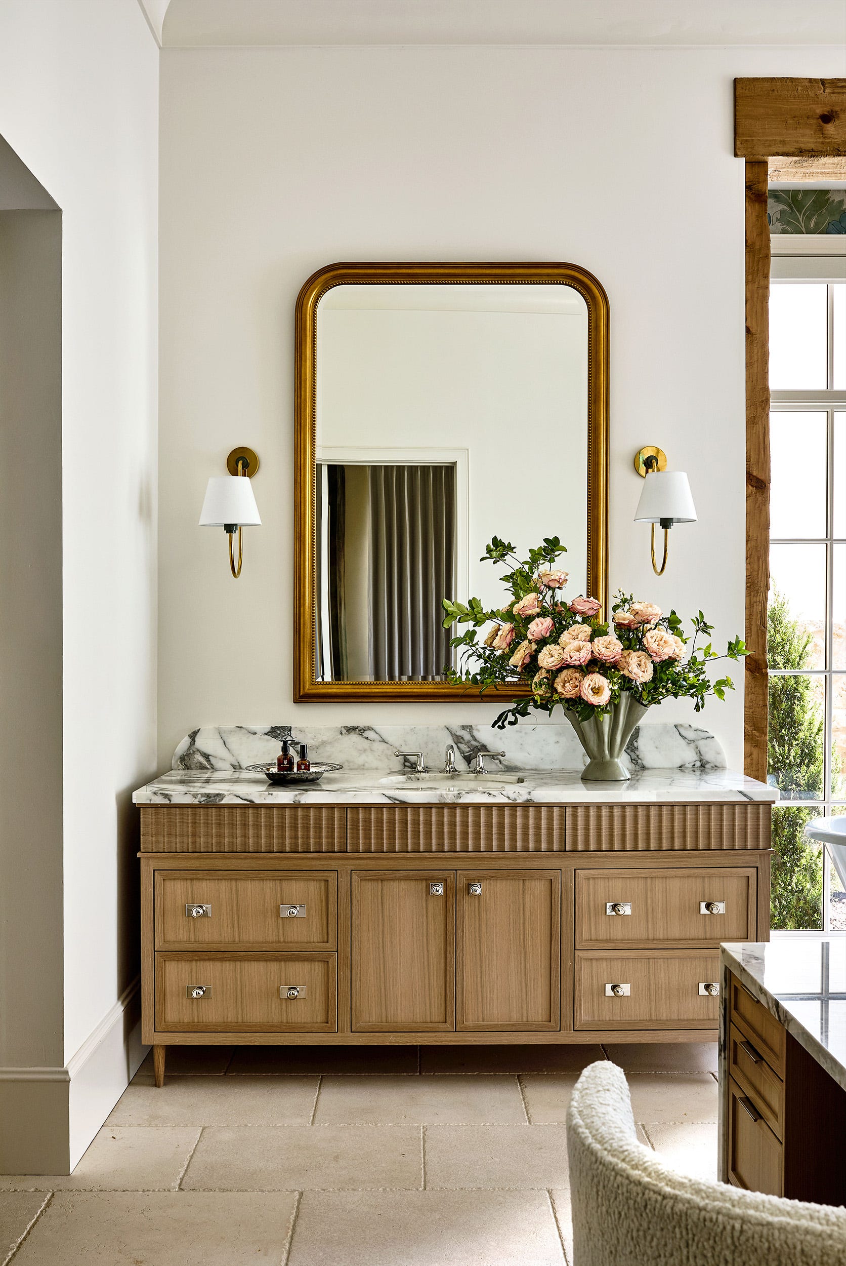 bathroom vanity