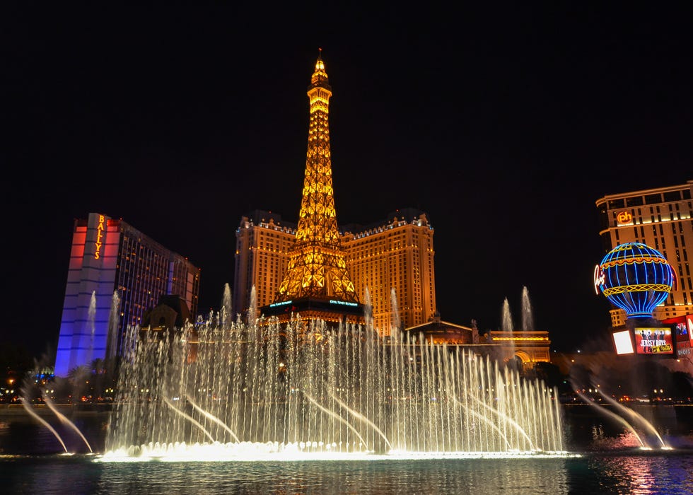 Fountains of Bellagio las vegas, nv, usa december 22, 2013 the fountains of bellagio is one of the most breathtaking attractions on the las vegas strip its gorgeous, dancing with music, and best of all, free