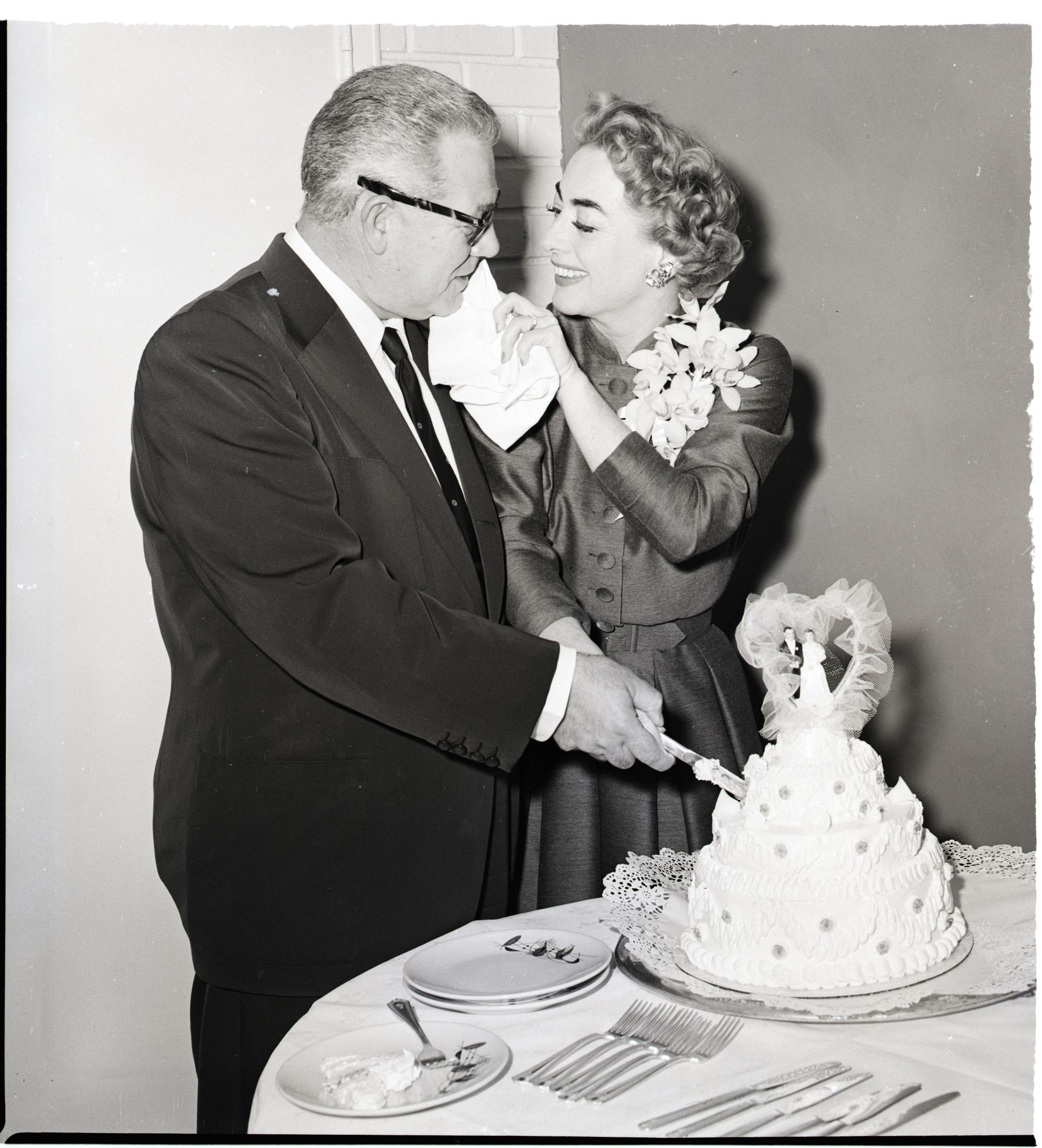 Vintage Photos Show Celebrity Weddings in the 1950s