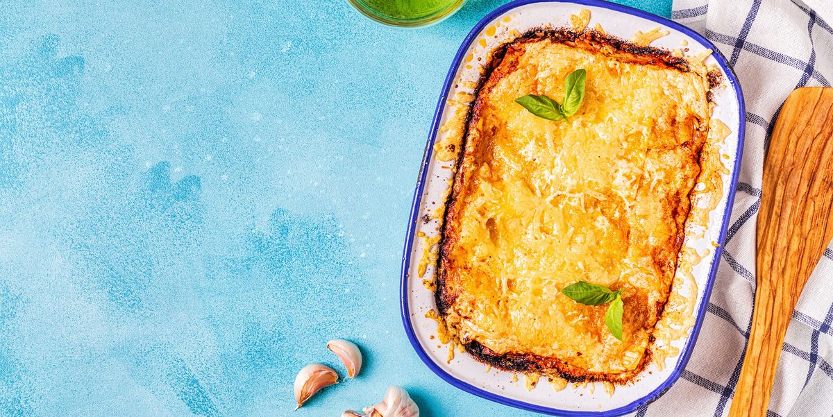 8 Best Lasagna Pans to Use In 2022, According to Industry Experts
