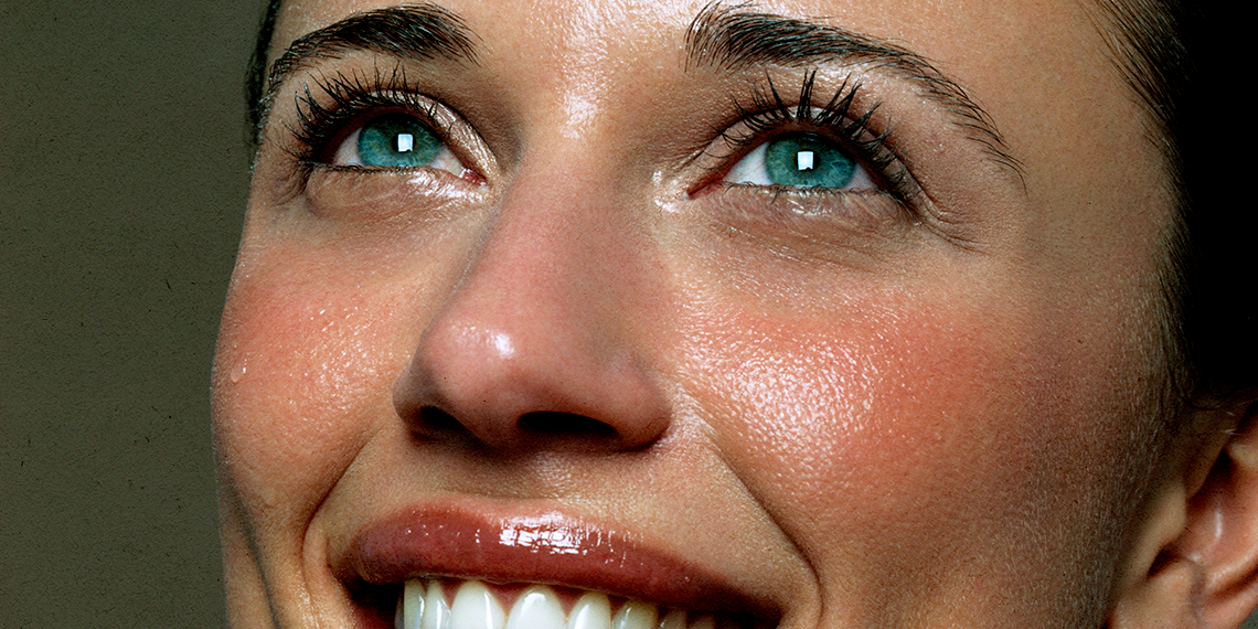 12 Best Eyelash Serums for Growth (Tested & Reviewed 2024)