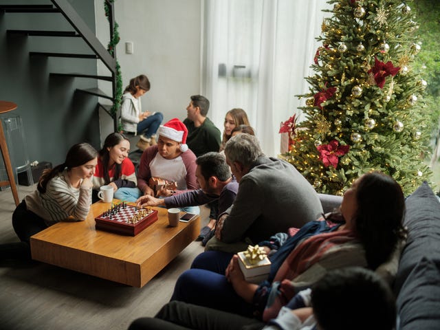 Los juegos de mesa más divertidos para jugar con amigos y en familia