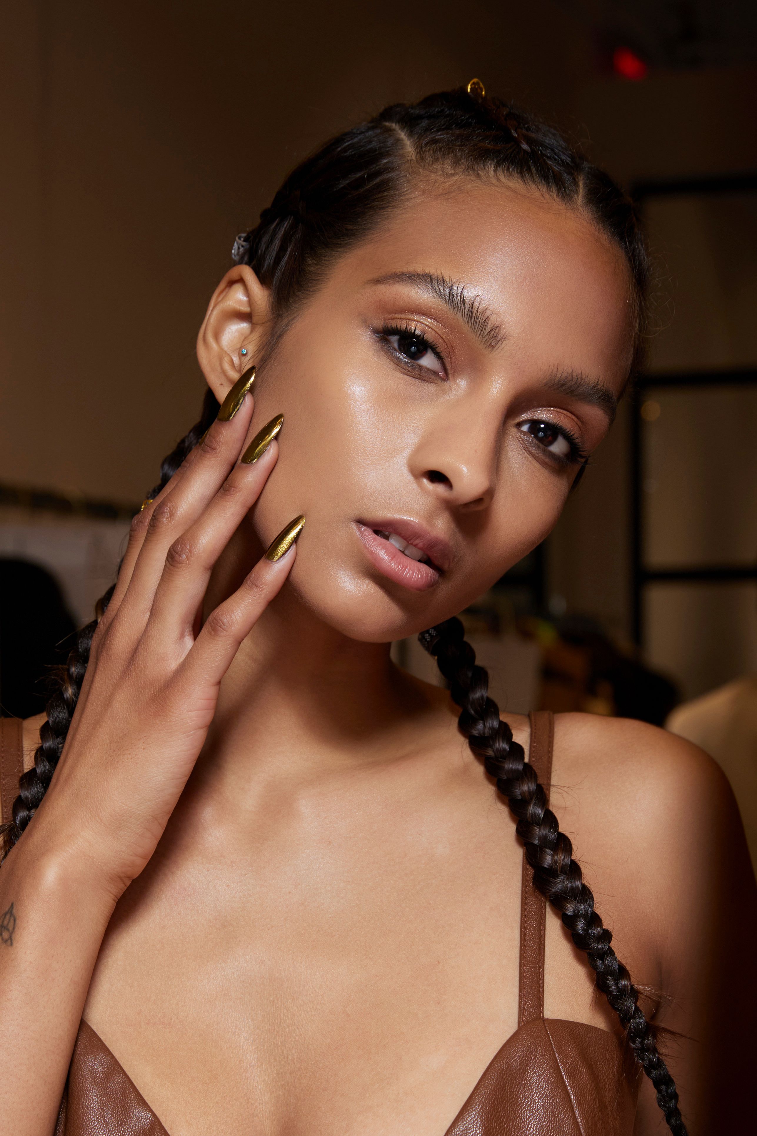 This Minimalist Winter Nail Color Trend Looks *So* Gorgeous On Everyone | Nail  colors winter, Nail color trends, Nail trends
