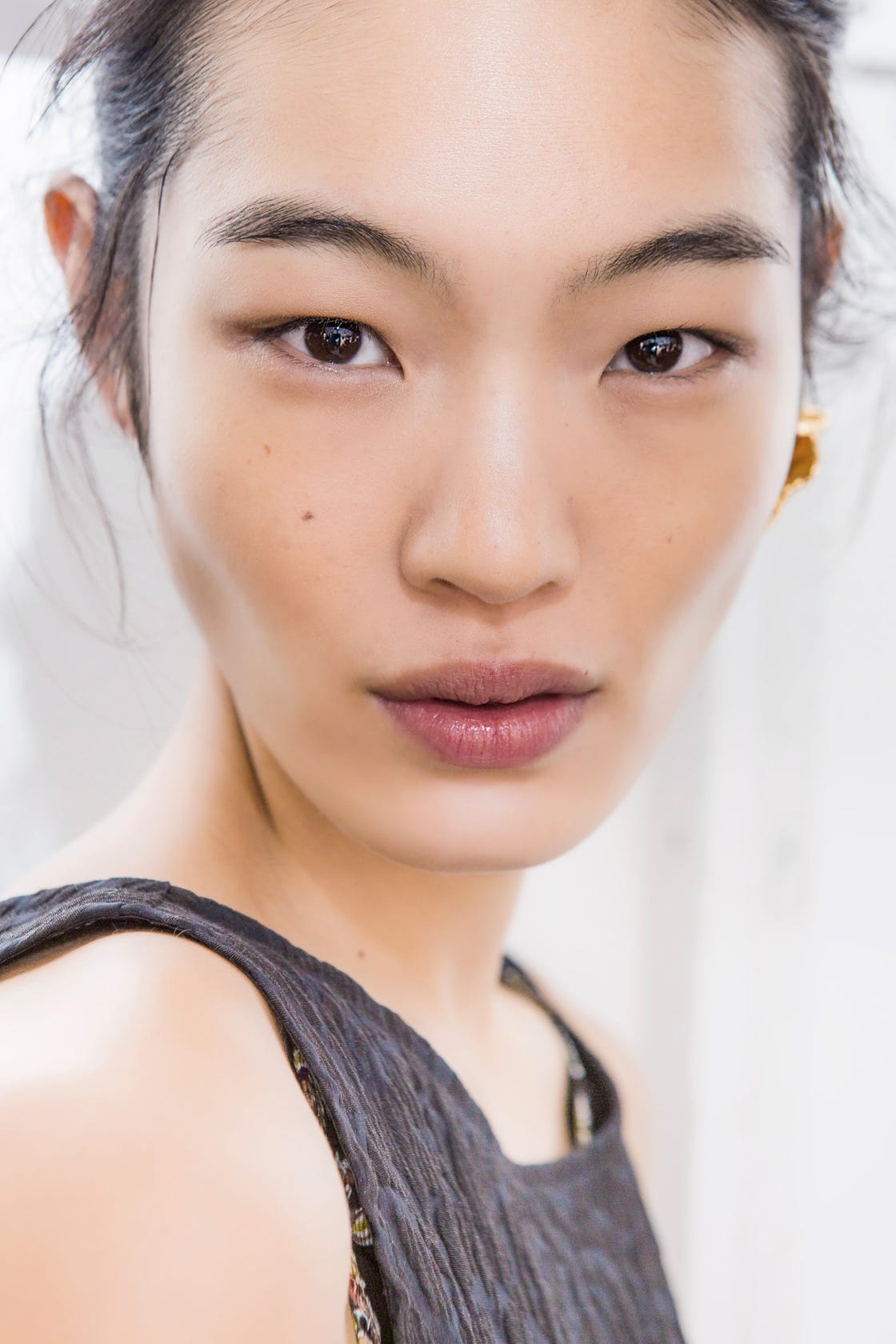 The 13 Best Japanese Skin Care Products ELLE Editors and Experts Love