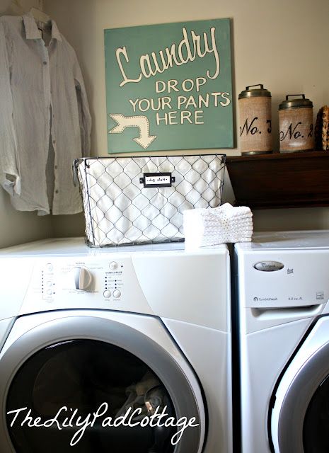https://hips.hearstapps.com/hmg-prod/images/laundry-room-ideas-laundry-sign-1642617309.jpg