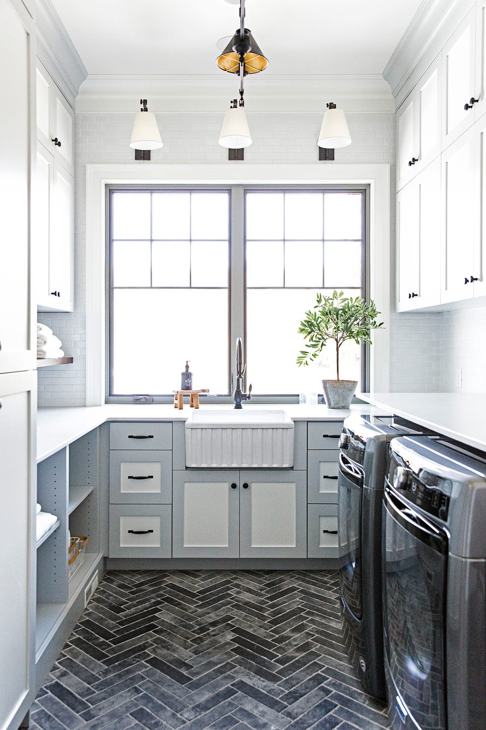 20 Laundry Room Cabinet Ideas for a Supremely Functional Space