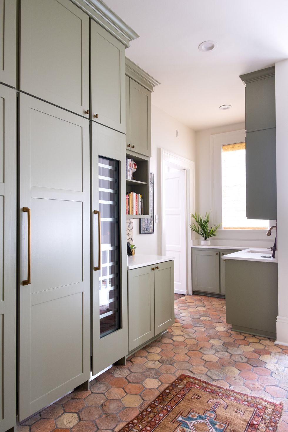 Painting Kitchen Cabinets? 2023 Color Trends