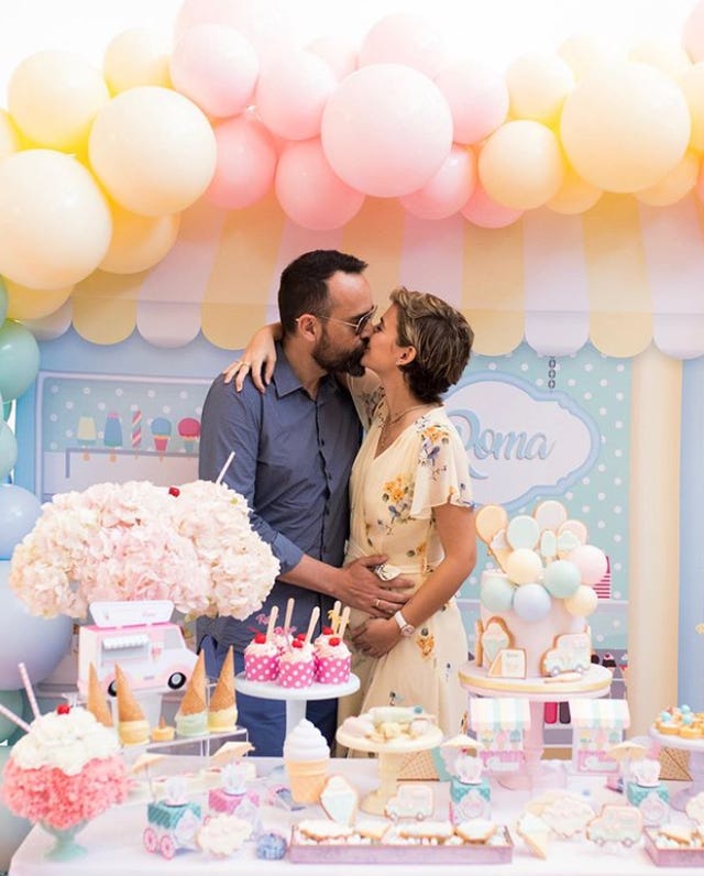 Laura Escanes y Risto Mejide, Laura Escanes y Risto Mejide babyshowert, Laura Escanes babyshower, Laura Escanes embarazada, Laura Escanes y Risto Mejide hijos, Laura Escanes hija Roma