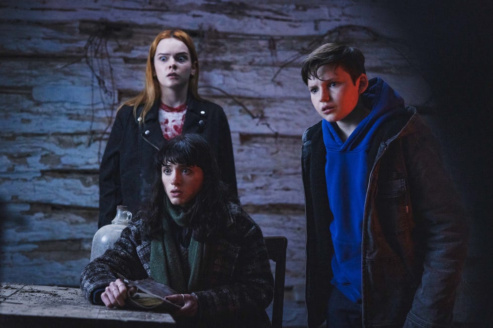 laurel marsden, natalia dyer, benjamin evan ainsworth, all fun and games