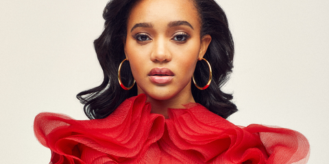 Hair, Lip, Face, Hairstyle, Eyebrow, Beauty, Skin, Black hair, Forehead, Chin, 