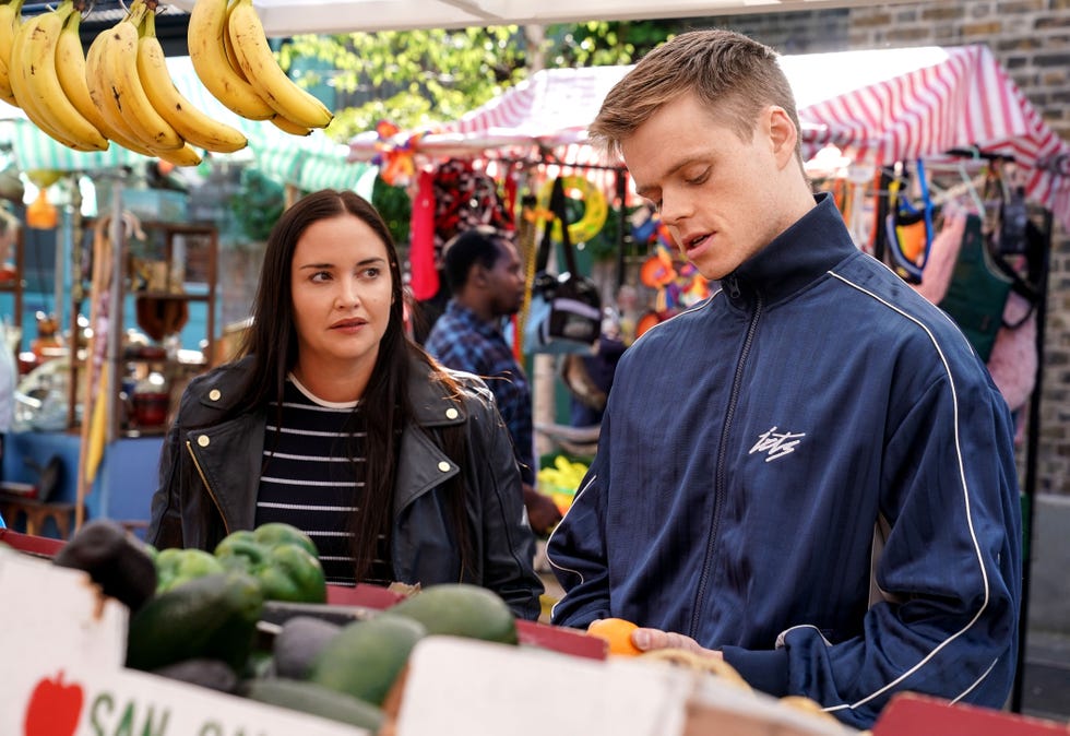 lauren branning, oscar, eastenders