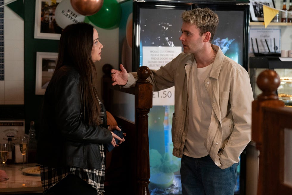 lauren branning, peter beale, orientales