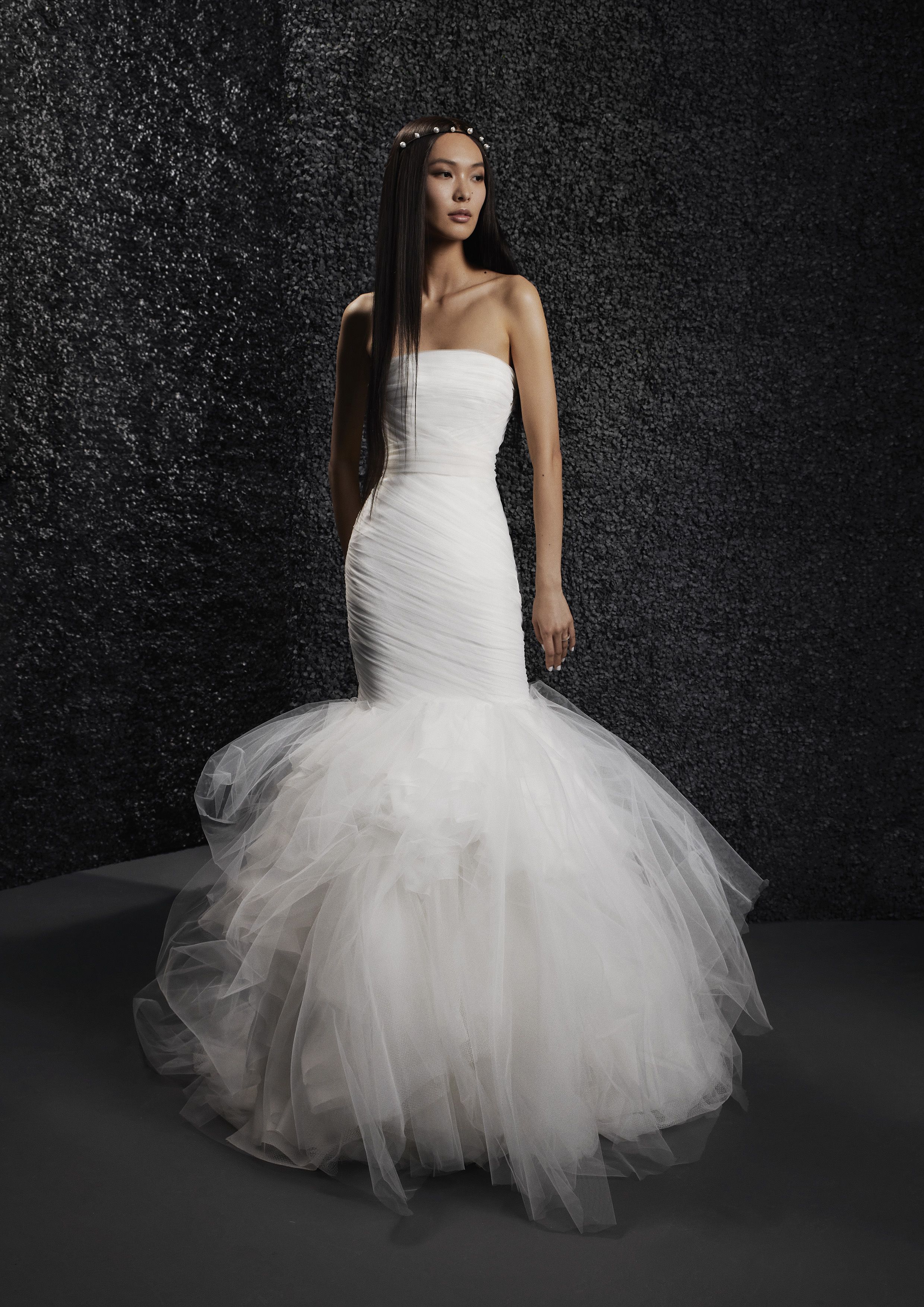 White by Vera Wang Spring 2012 | Wedding dresses vera wang, Wedding dress  styles, Pink wedding gowns