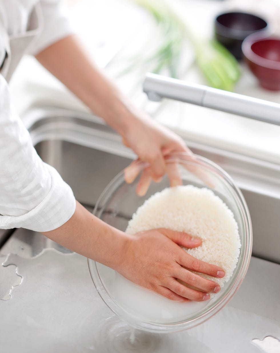 errores al cocinar arroz que lo echan a perder y son fáciles de evitar