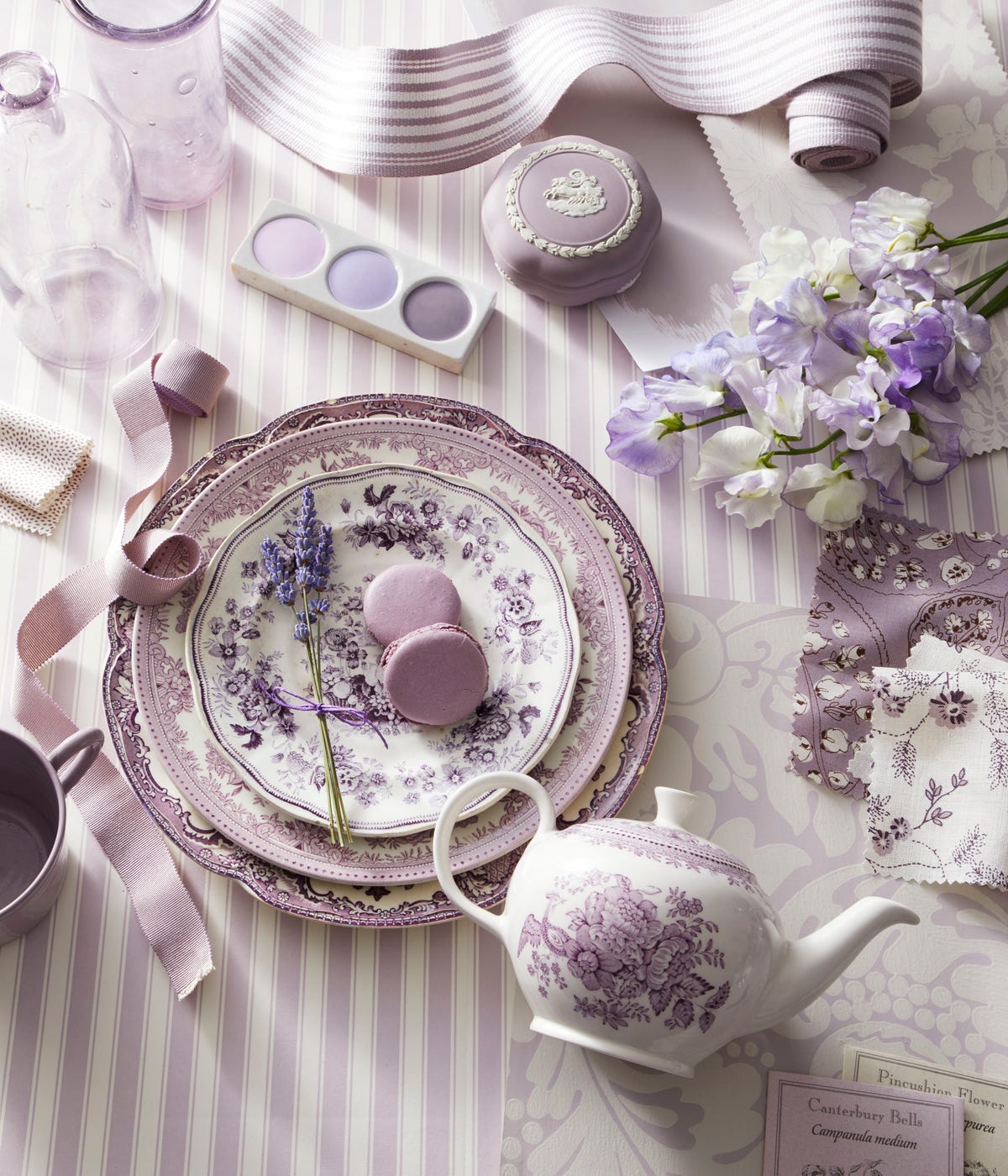 15 Ways To Use Lavender Decor - Lavender Color Paint & Purple Home