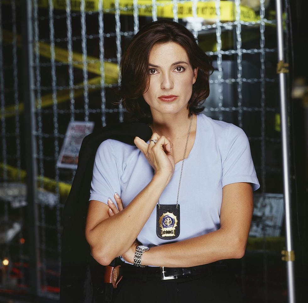 mariska hargitay as detective olivia benson in season 1 of law and order svu