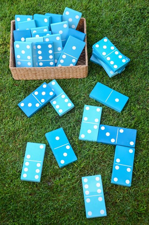 lawn dominoes