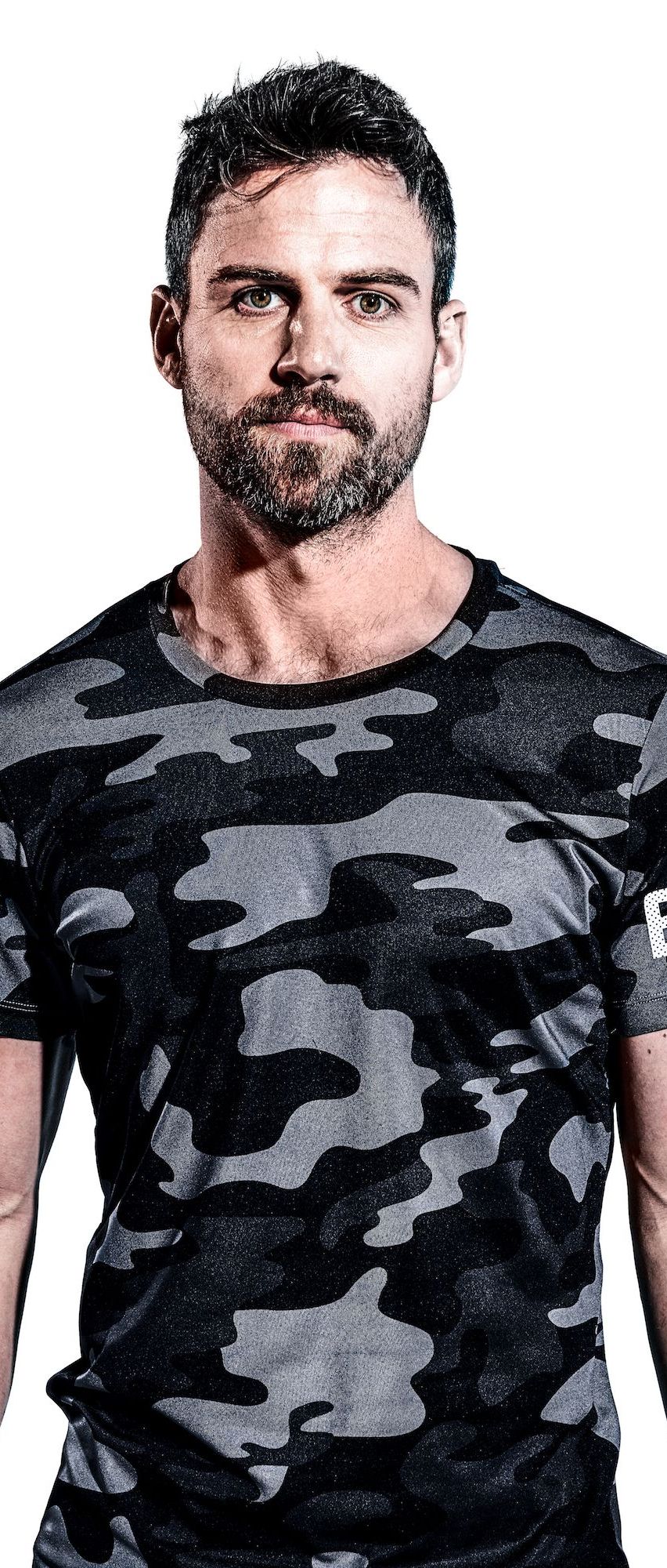 T-shirt, Clothing, Sleeve, Camouflage, Product, Military camouflage, Neck, Jersey, Top, Pattern, 