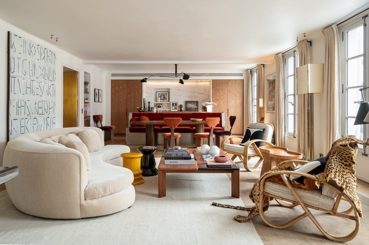 un apartamento en parís con diseño atemporal y piezas vintage