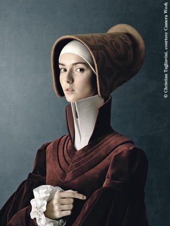 Le mostre del mese"Ritratto di giovane donna", serie 1503, 2010, di Christian Tagliavini.