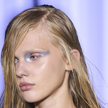 le tendenze makeup pe 2023 alla paris fashion week