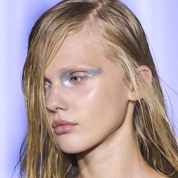 le tendenze makeup pe 2023 alla paris fashion week