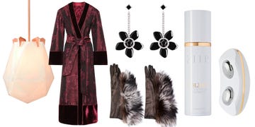 Product, Fur, Beauty, Fictional character, 