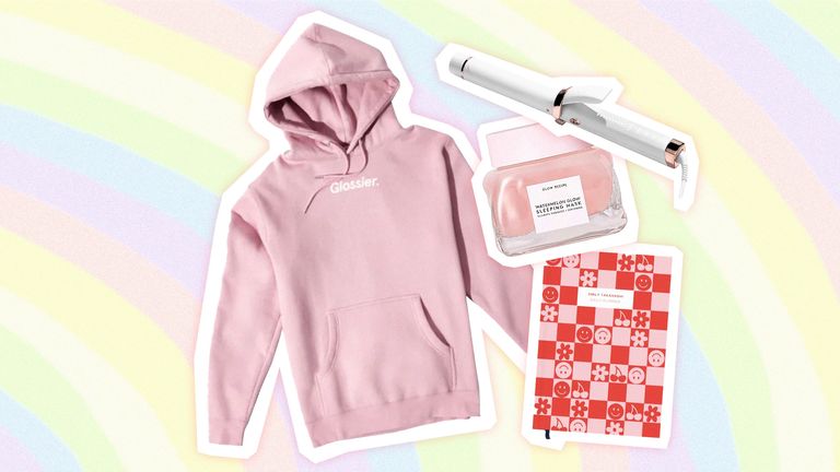 29 Useful But Still Cool Gift Ideas For Teens - The Mom Edit