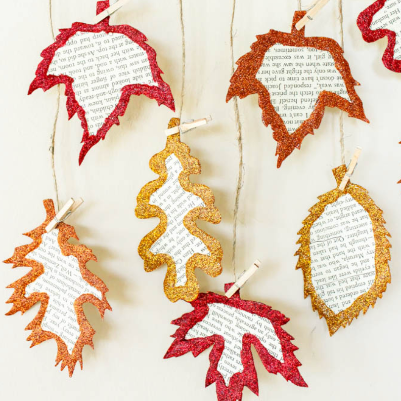 https://hips.hearstapps.com/hmg-prod/images/leaf-crafts-leaf-bookmark-garland-64de65c8a6a21.png?crop=1.00xw:0.662xh;0,0.273xh&resize=980:*