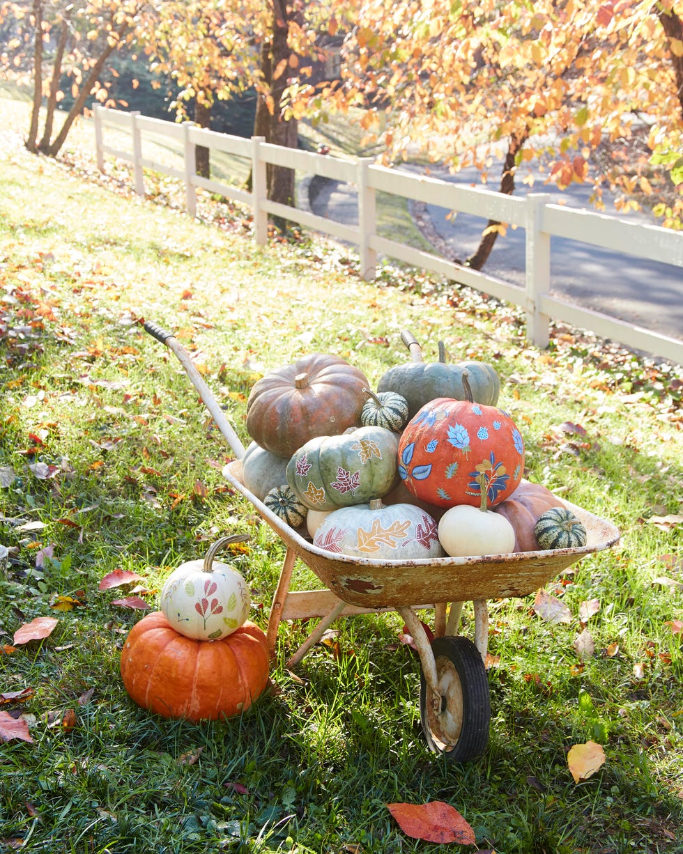 15 Fall Crafts for Adults - Design Dazzle