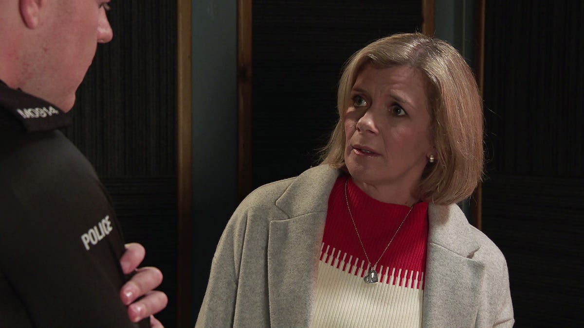 preview for Coronation Street Soap Scoop! Joel's parents return