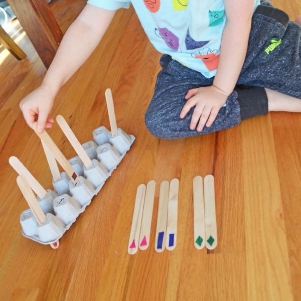 shape match learning activity for toddlers and preschoolers