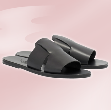 a pair of black shoes a pair of black shoes