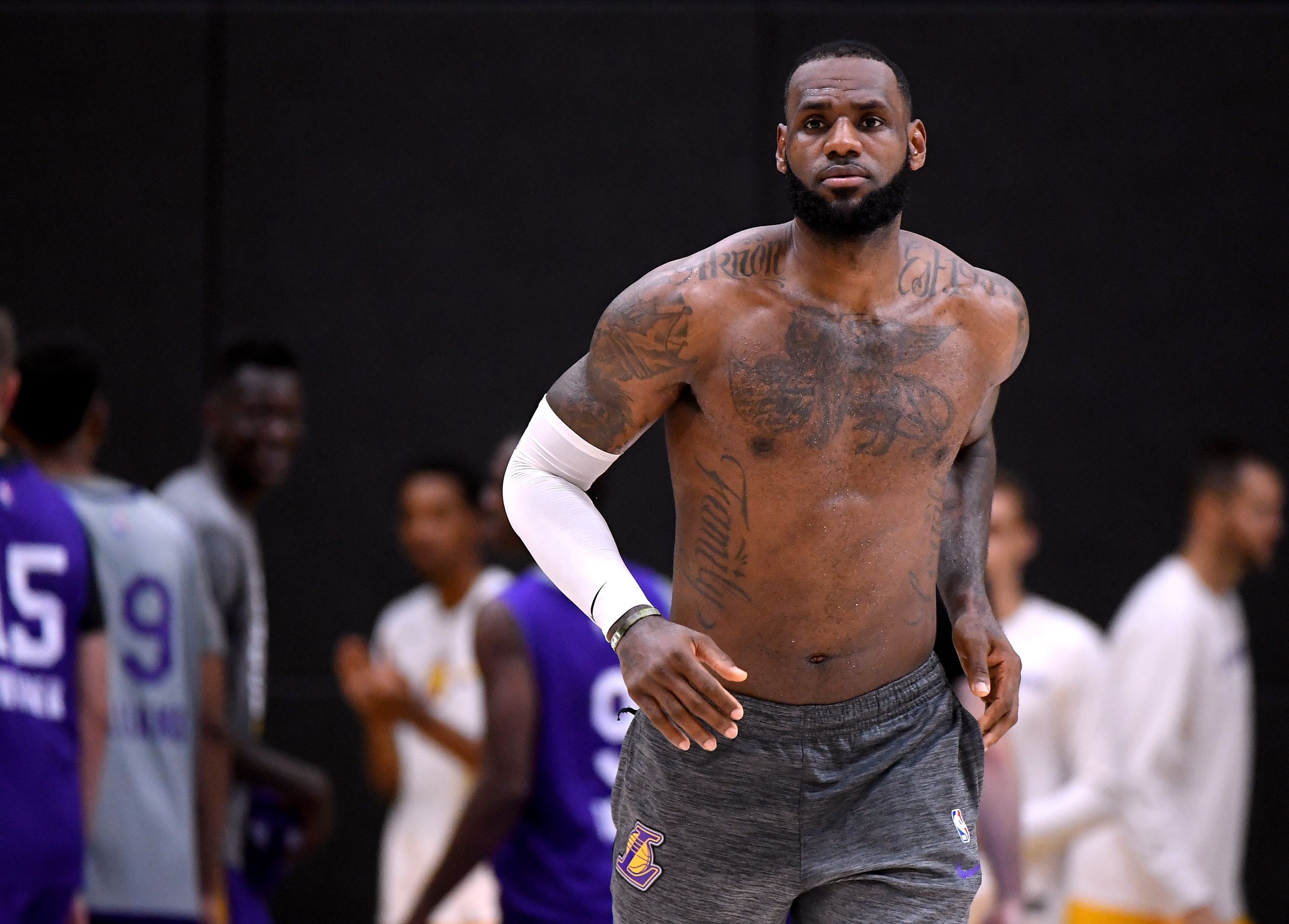 How has LeBron James' weight changed since his NBA debut? Looking at his  initial listed weight and how the official figure still remains disputed