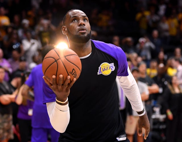 Denver Nuggets v Los Angeles Lakers