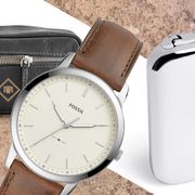 Product, Watch, Analog watch, Fashion accessory, Material property, Strap, Brand, Clock, Leather, Rectangle, 