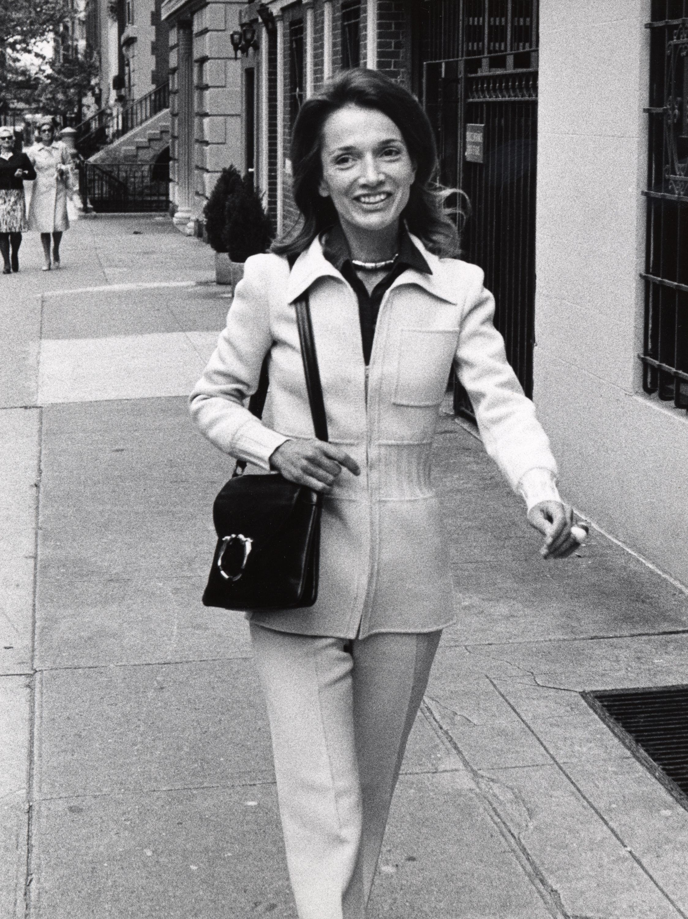 Lee Radziwill Has Died at Age 85 - Jackie Kennedy Onassis's Sister Has  Passed Away