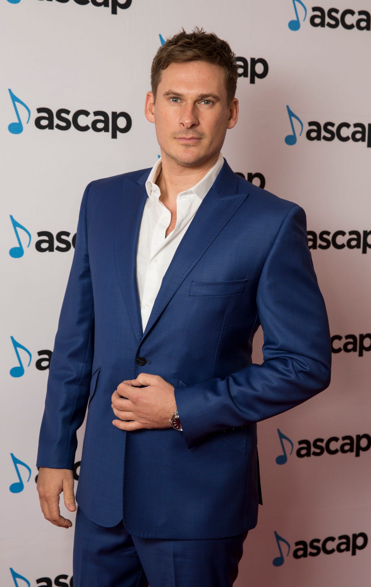 Lee Ryan guilty of racially aggravated assault of an air hostess