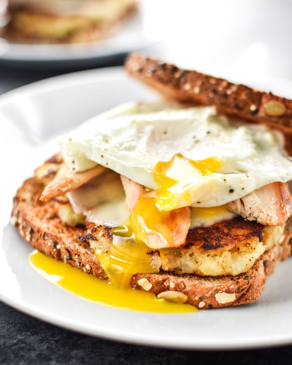 ultimate leftover turkey breakfast sandwich with egg