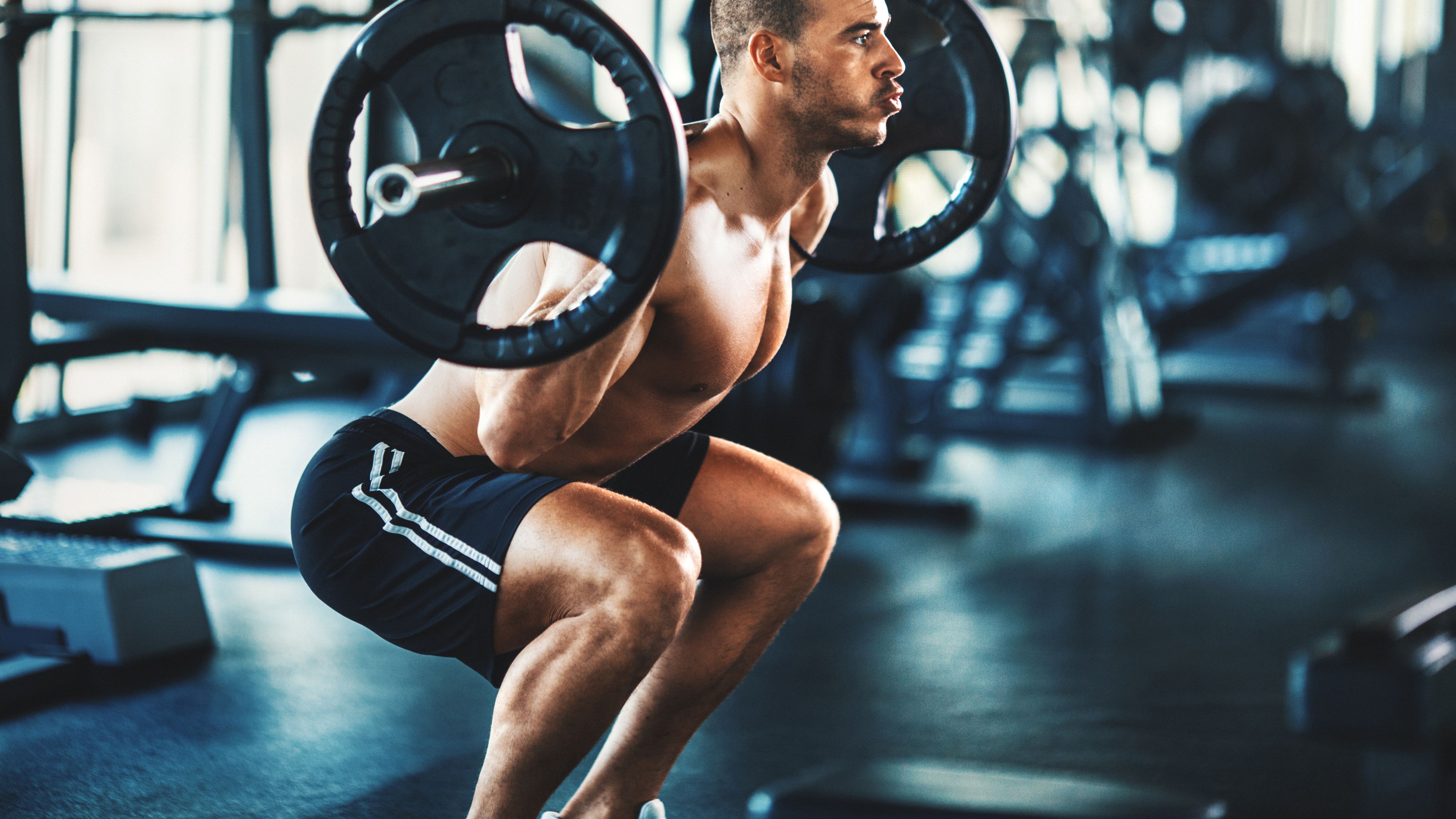 4 Reasons You Have Knee Pain From Squats and How to Fix Them