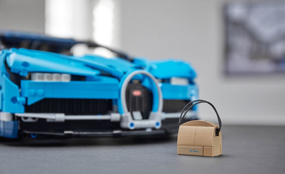 Lego Releases 3599-Piece Bugatti Chiron Kit, News