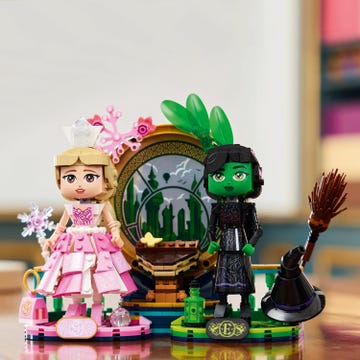 lego wicked elphaba and glinda figures
