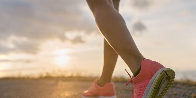 https://hips.hearstapps.com/hmg-prod/images/legs-of-a-running-woman-royalty-free-image-1747071374.pjpeg?crop=1.00xw:0.752xh;0,0.188xh&resize=640:*