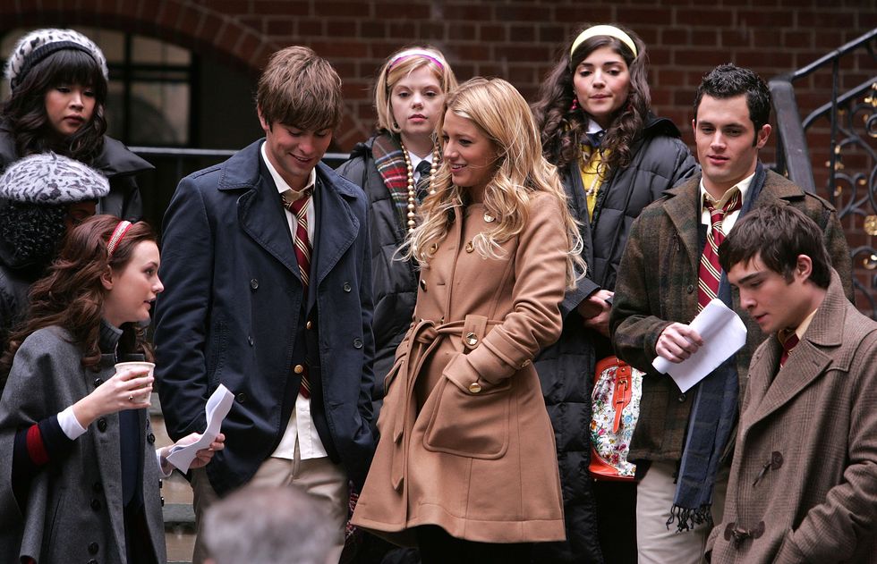 Blake Lively, Chace Crawford, Ed Westwick, Leighton Meester and Penn Badgley on Location for "Gossip Girl" - November 27, 2007